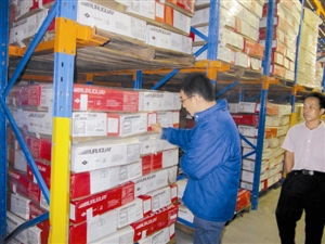 追蹤 福喜門(mén) 事件 深圳未發(fā)現(xiàn)使用過(guò)期原料